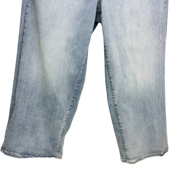 Torrid Womens Bombshell Wide Leg High Rise Jean Light Wash Plus Size 22R - Picture 5 of 13